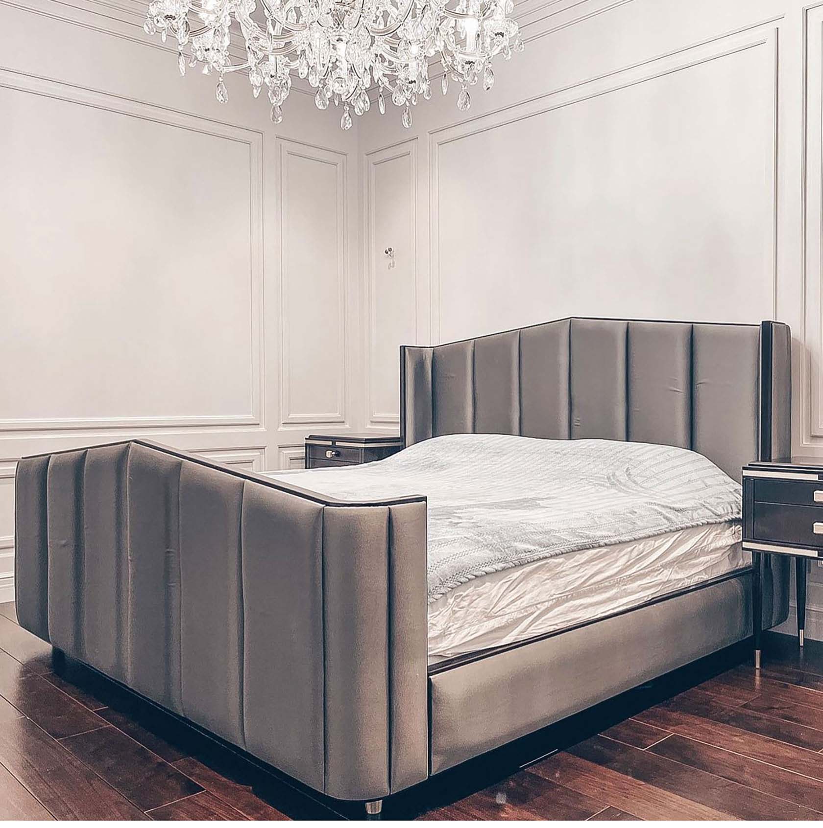 Кровать King Size  с высоким изголовьем, изготовленная по эскизу заказчика 